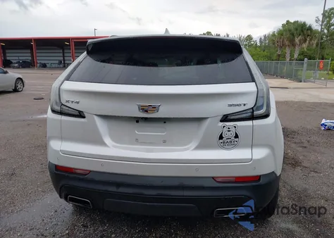 2022 Cadillac Xt4 Fwd Sport z USA, uszkodzony, nr VIN 1GYFZER46NF130852